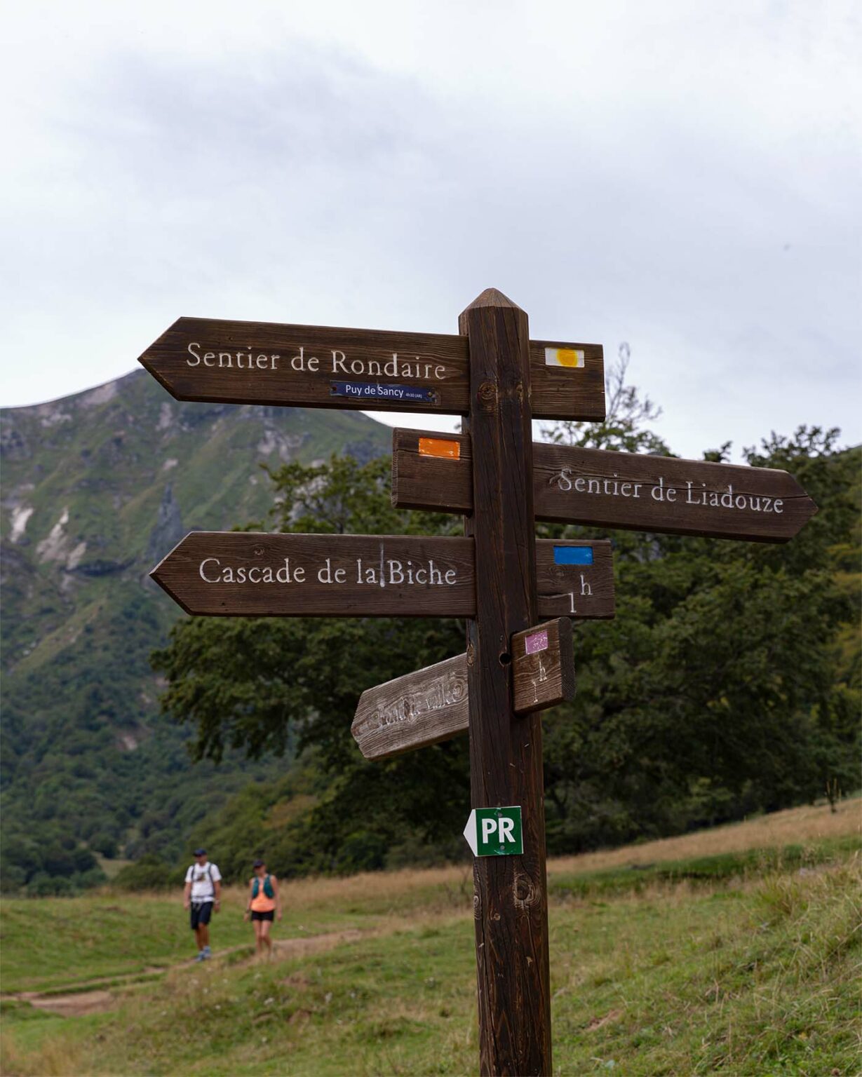 Les Randonn es De La Vall e De Chaudefour En Auvergne Voyageurs Fran ais les-randonn-es-de-la-vall-e-de-chaudefour-en-auvergne-voyageurs-fran-ais