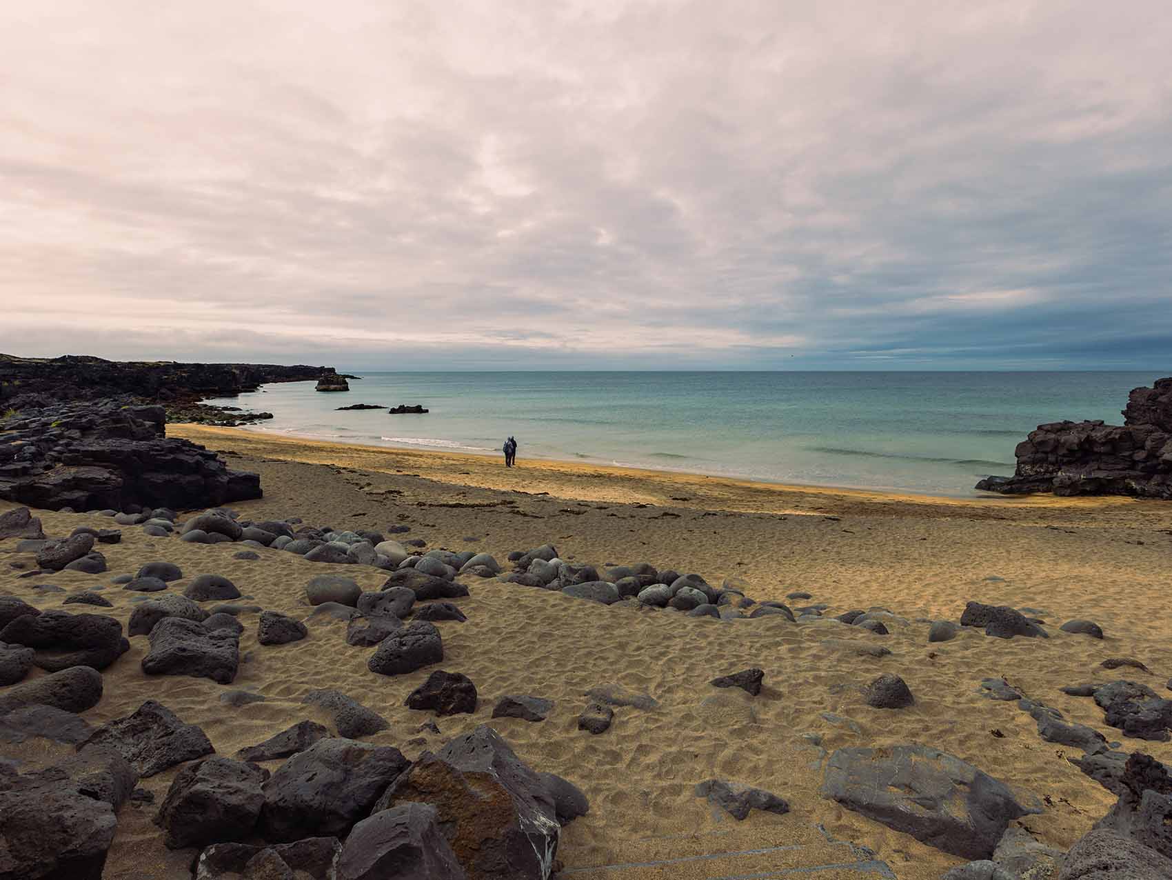 Plage de sable blond de Skarðsvík