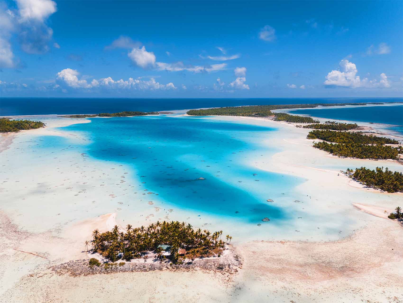 Lagon bleu de rangiroa