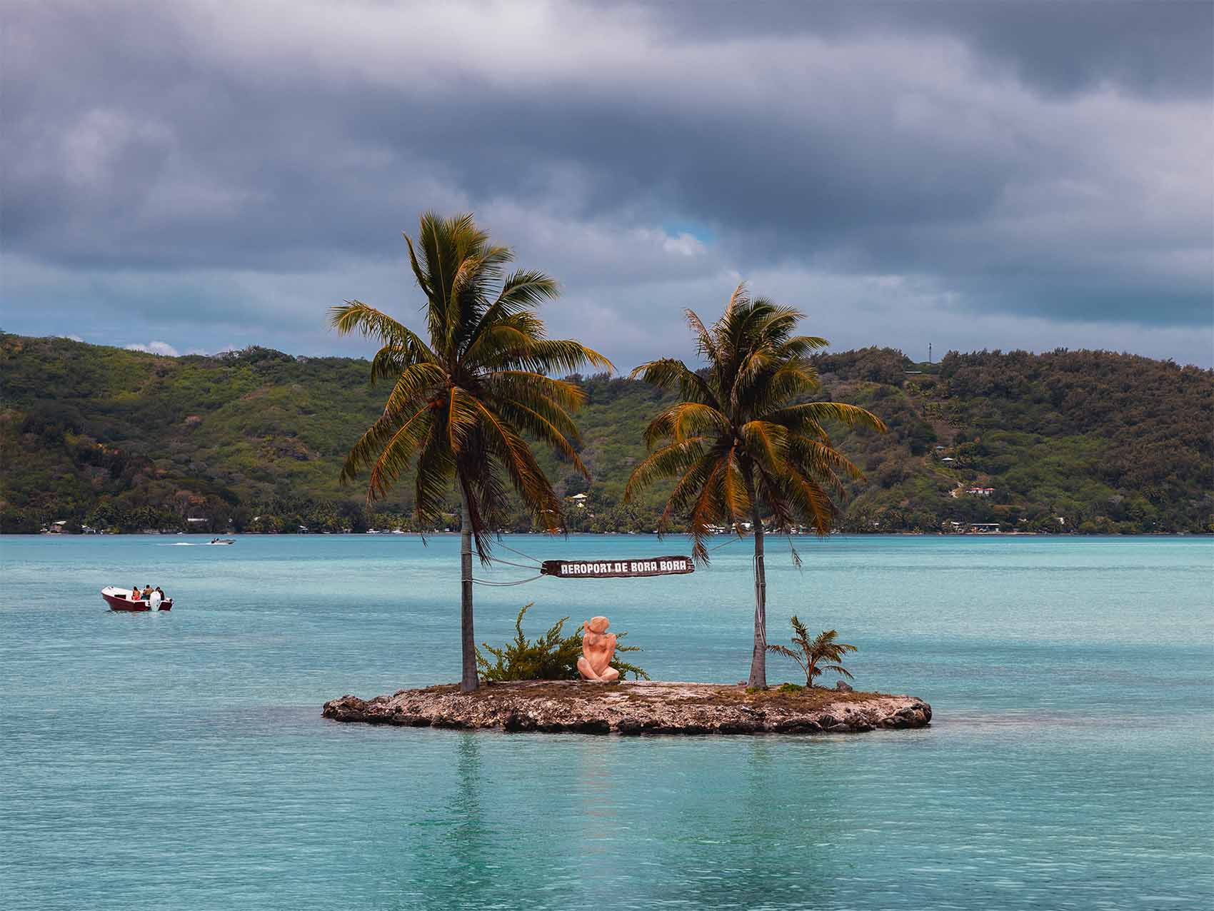 Arrivée à l'aéroport de Bora Bora