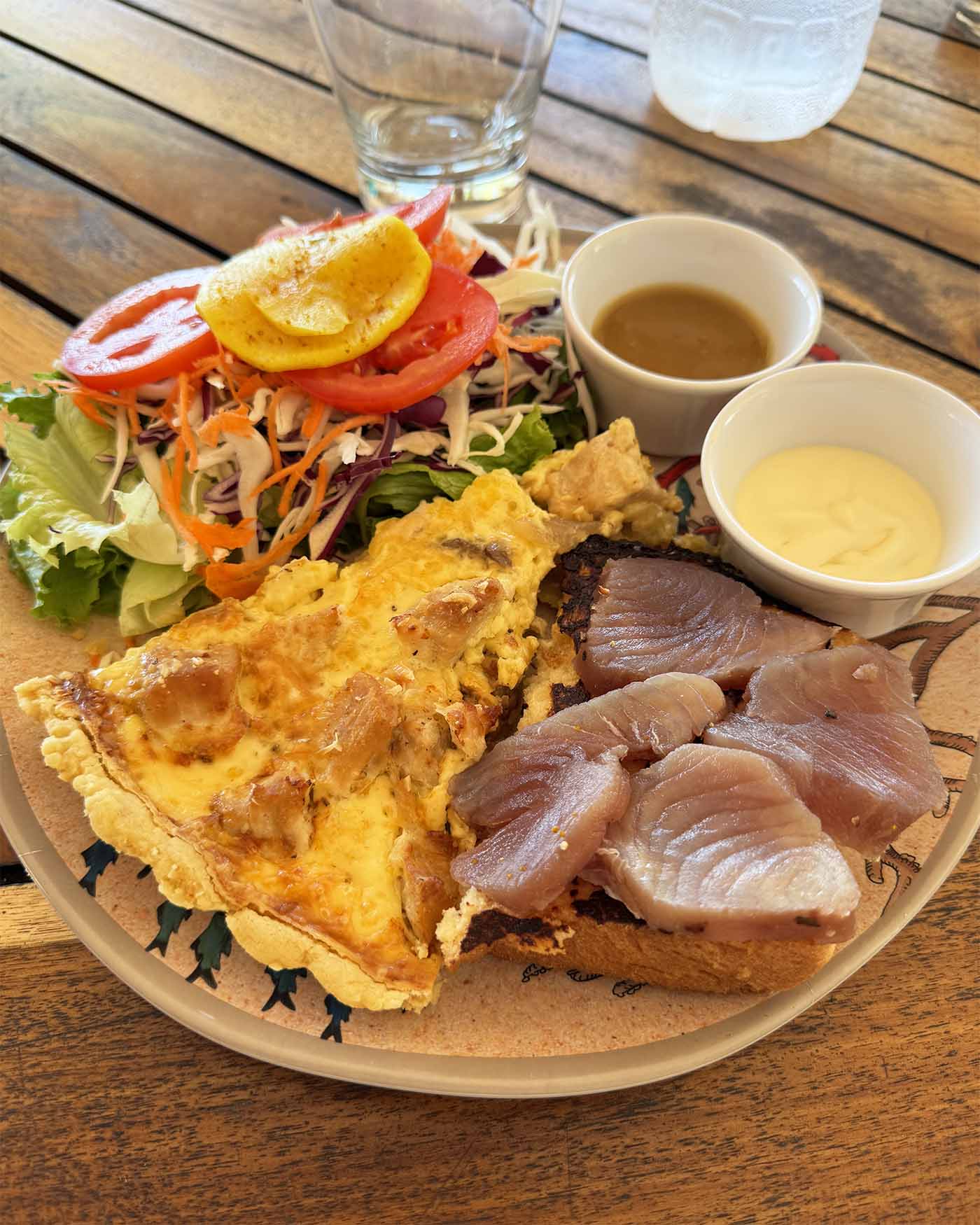 Déjeuner au Relais de Joséphine à Rangiroa