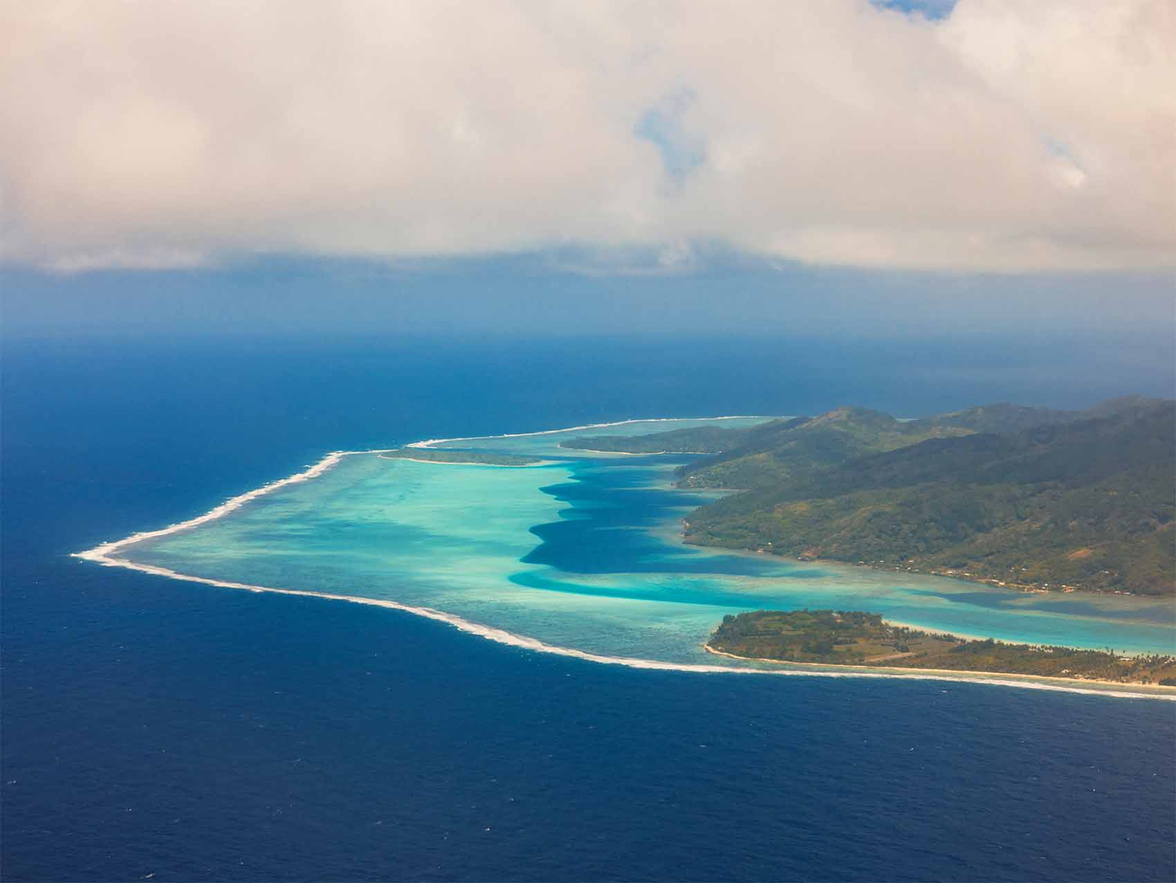 Survol île de Huahine