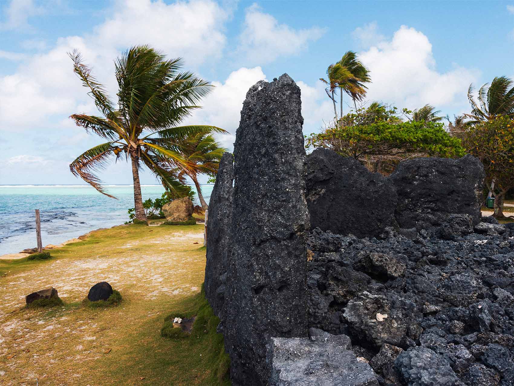 Marae Anini à Huahine