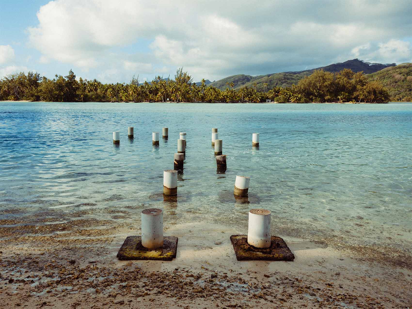 Plage de l'ancien Sofitel à Huahine