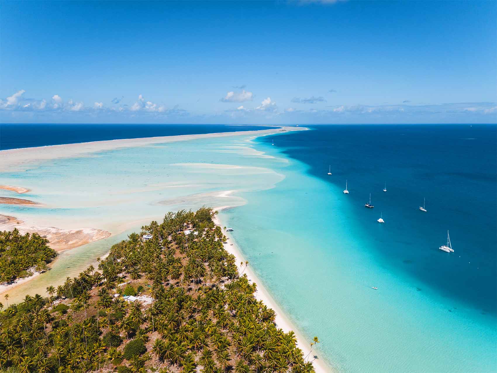 Plage d'Hirifa vue depuis les airs