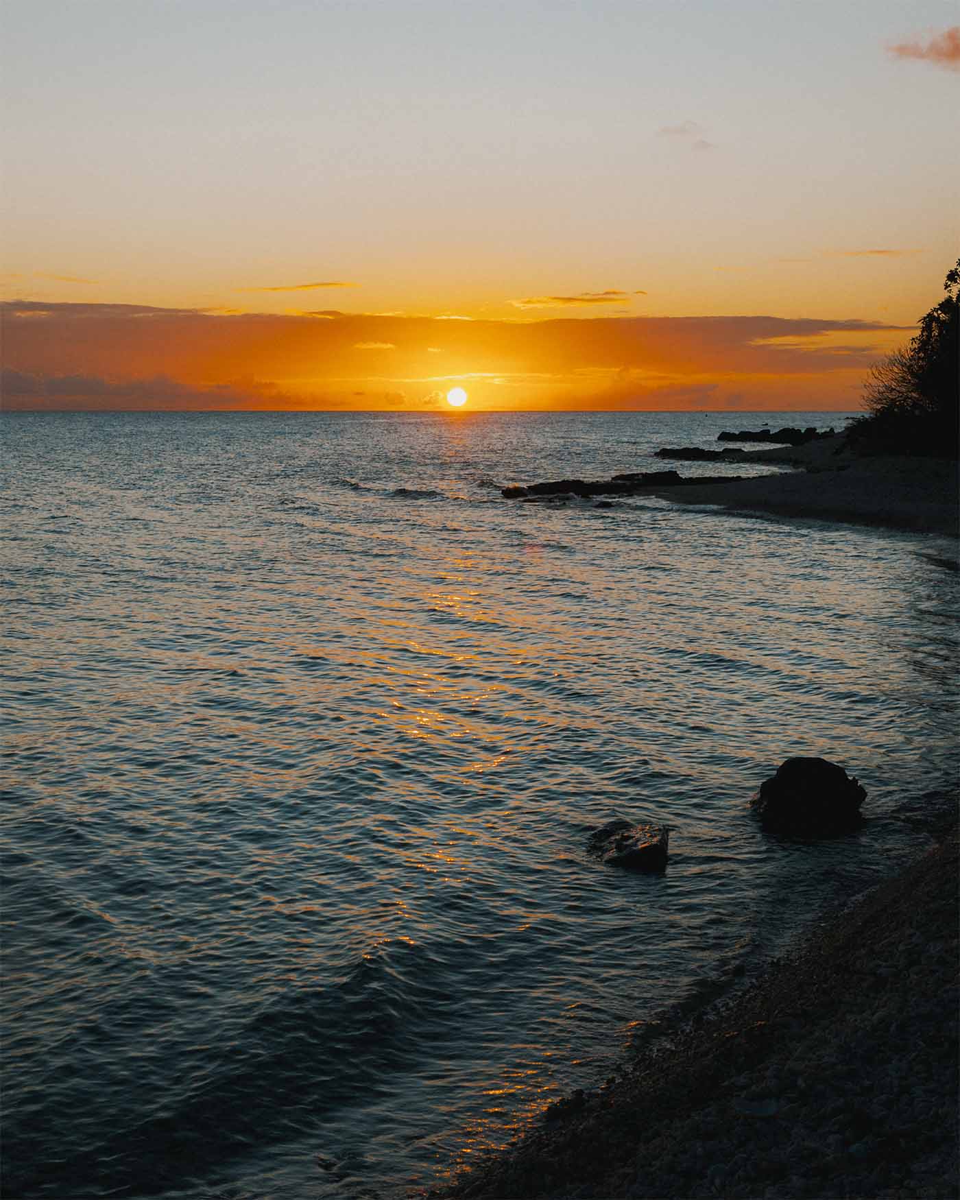 Coucher de soleil à côté du Fare Bleu à Tiputa - Rangiroa