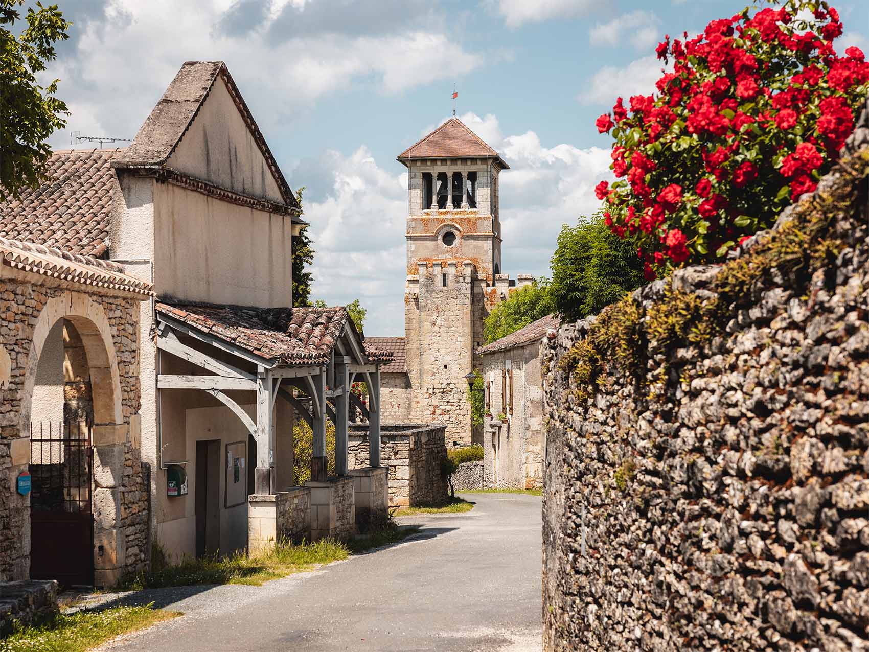 Village d'Aujols
