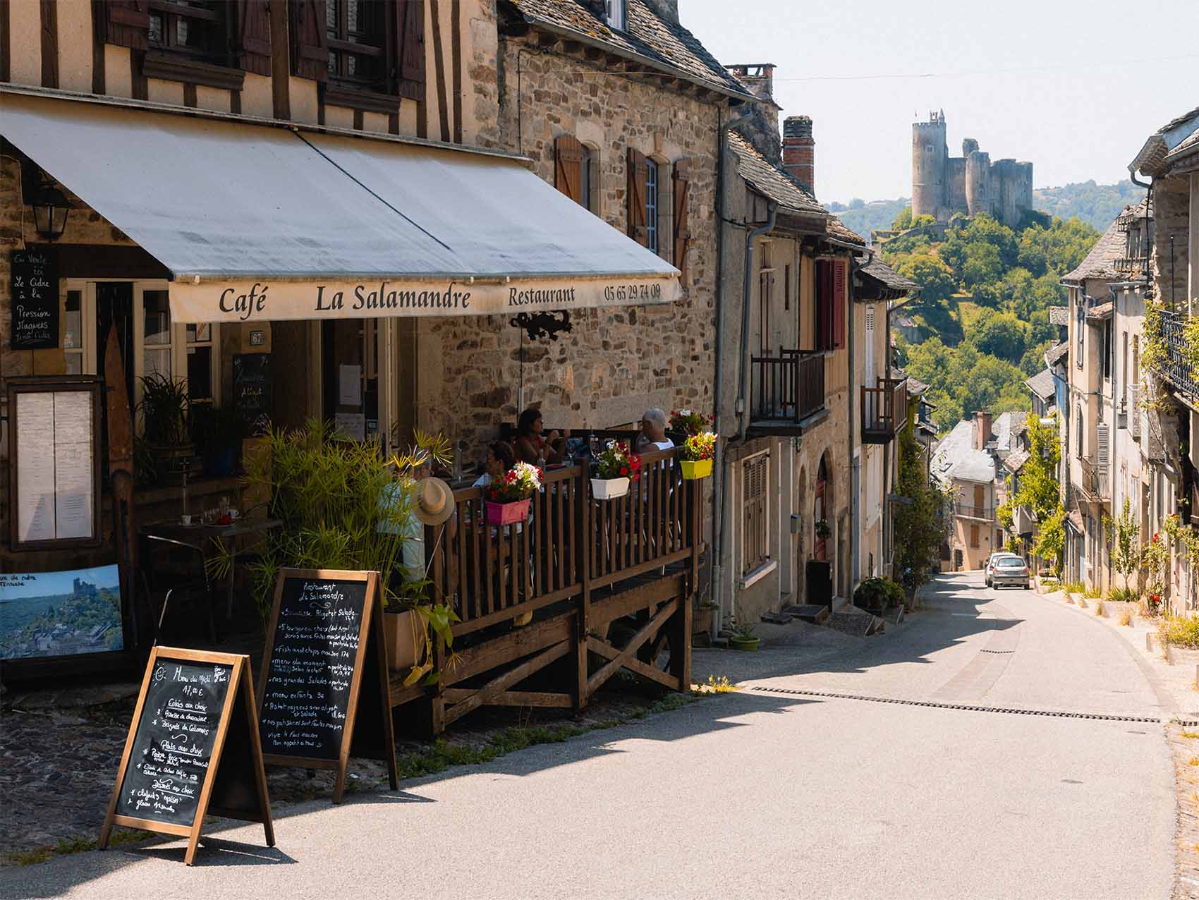 Restaurant la Salamandre vu depuis l'extérieur