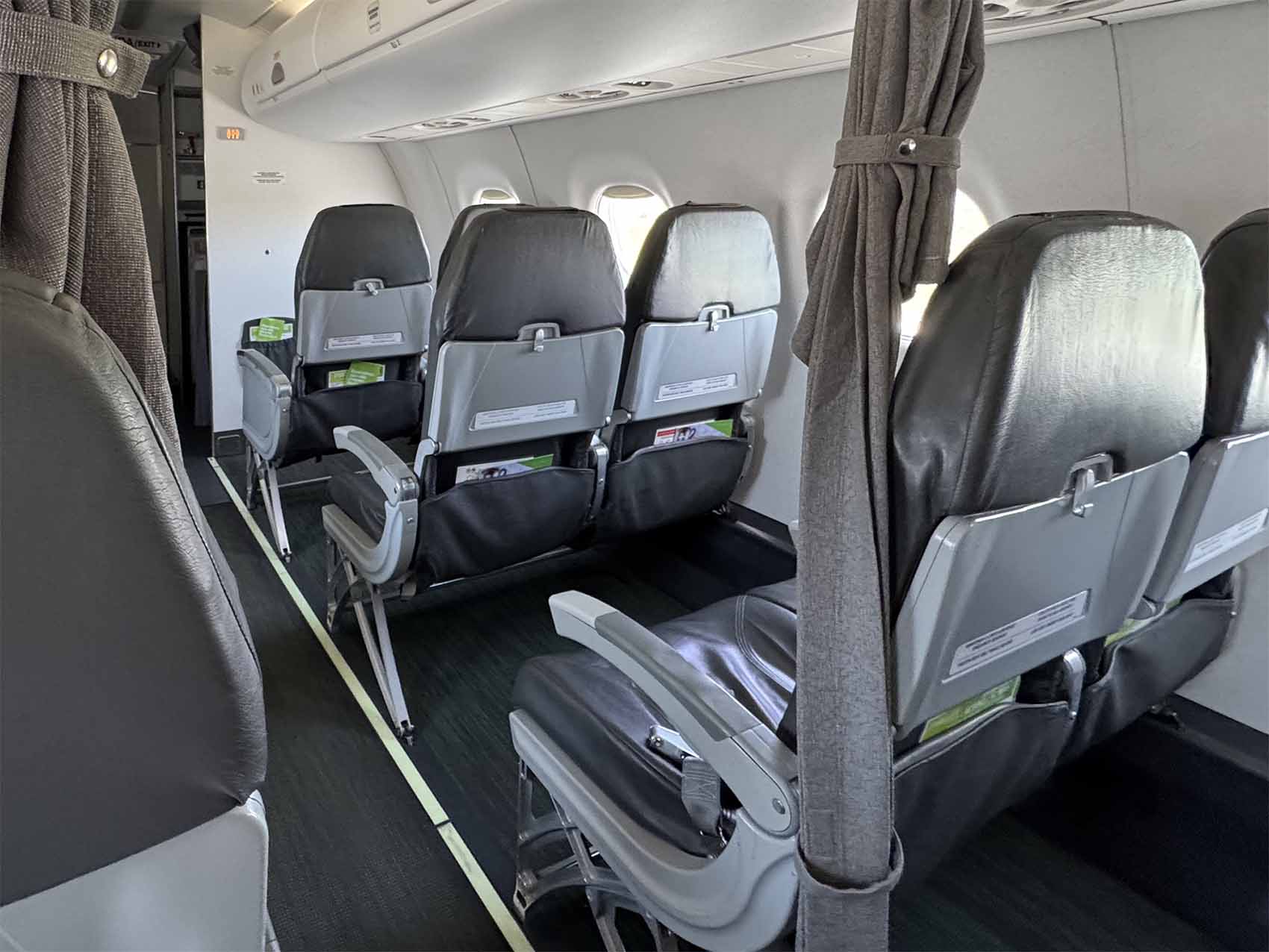 Sièges à l'intérieur de l'avion TAP Air Portugal