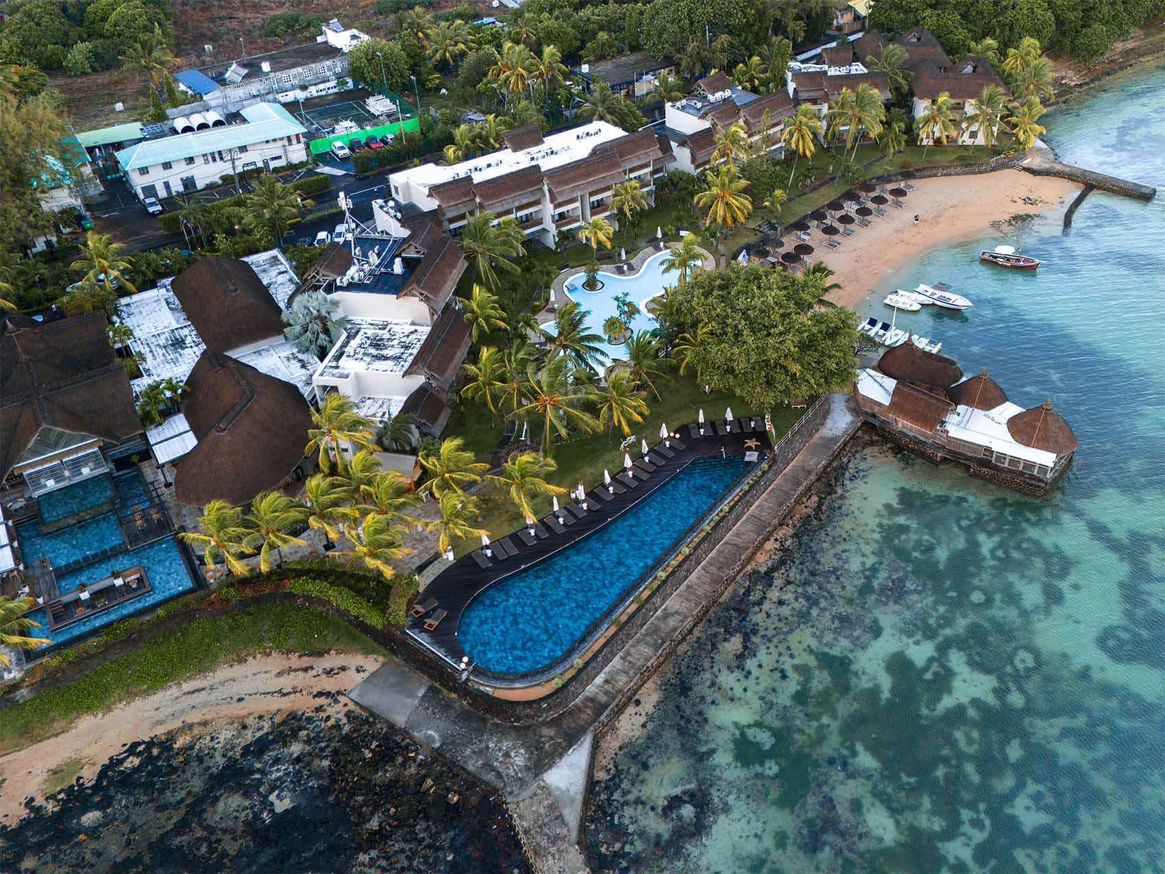 Une de nos adresses préférées à l'Île Maurice : le Veranda Paul et Virginie. Vue depuis les airs